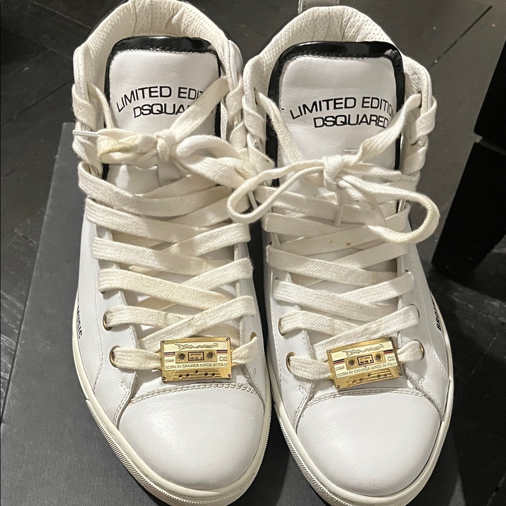 DSQUARED2 Limited Edition White and Gold Sneakers